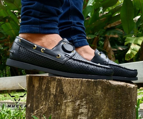 zapato mocasin Apache sperry nautico para hombre color negro perforado 731