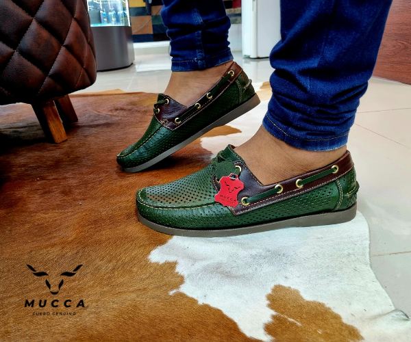 zapato mocasin Apache sperry nautico para hombre color verde perforado x coñag 731