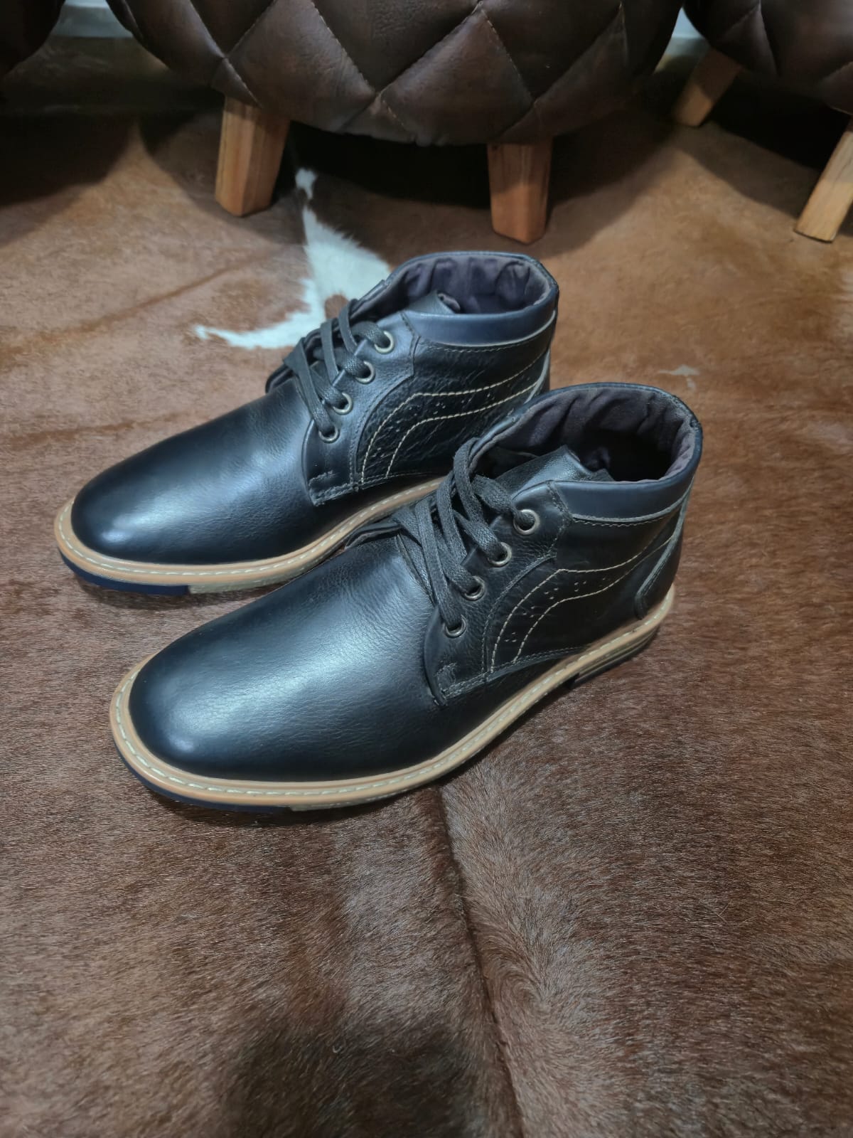 bota en cuero para hombre negra x azul 810