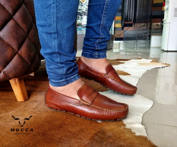 zapato mocasin Apache enchasado para hombre color miel 550