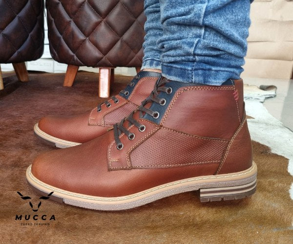 bota en cuero para hombre color miel x azul 080