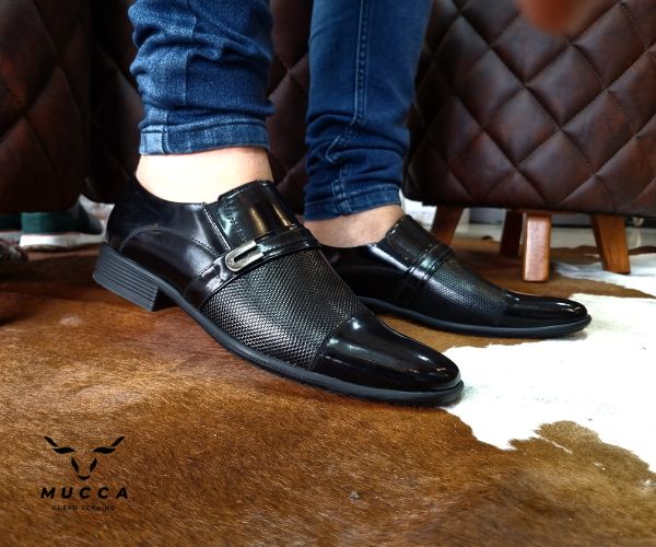 zapato clasico en cuero para hombre color negro 159