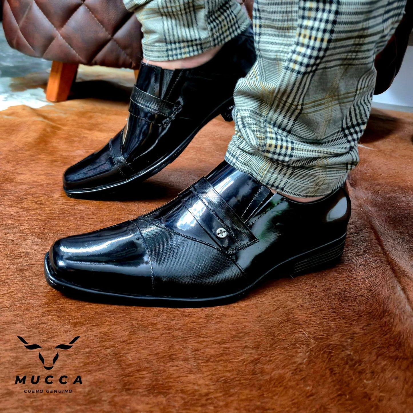 zapato clasico en cuero para hombre color negro 1746