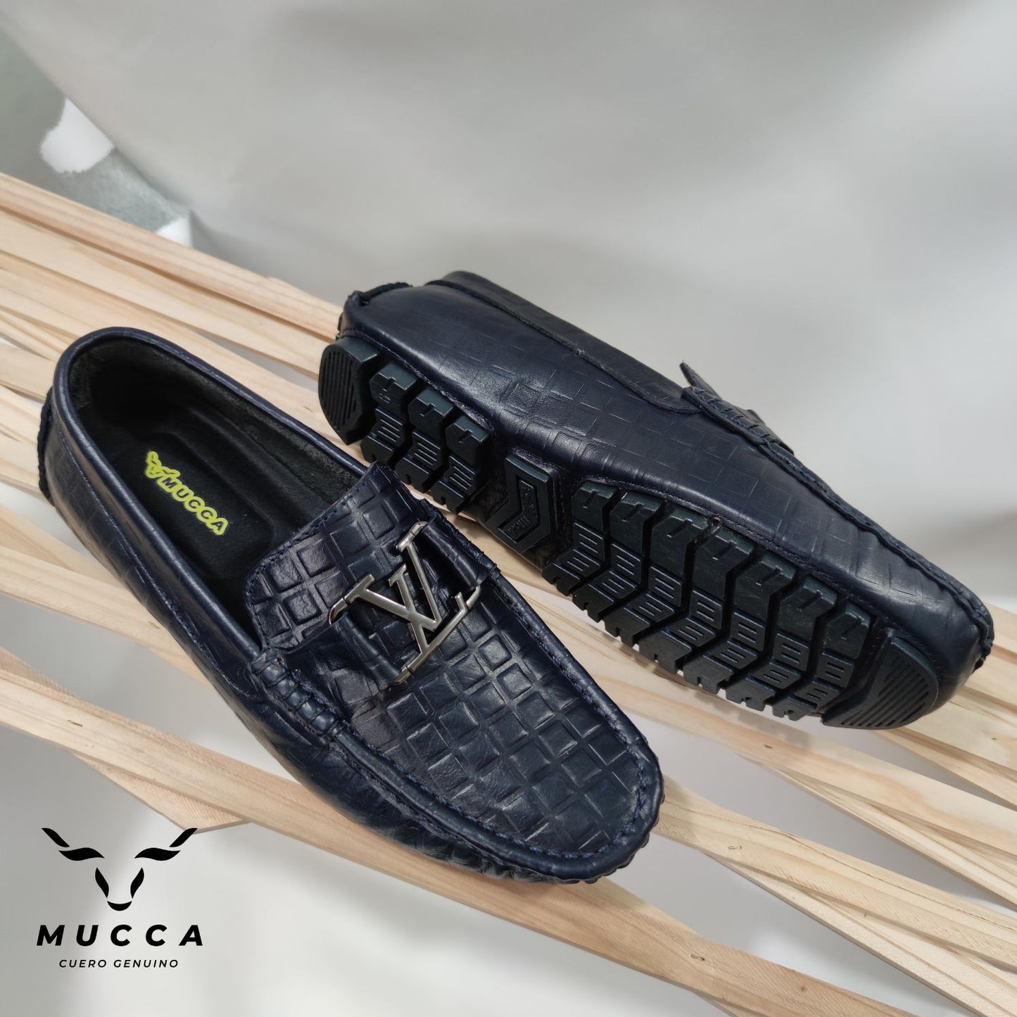 zapato mocasin Apache enchasado para hombre color cuadros azul  568